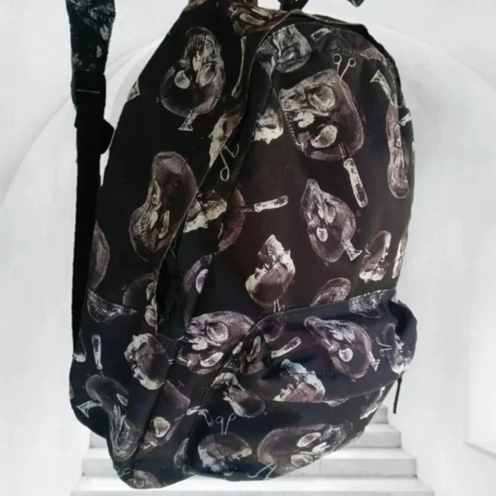 1-UV Skull Print Backpack goth halloween horror - Picture 7 of 13